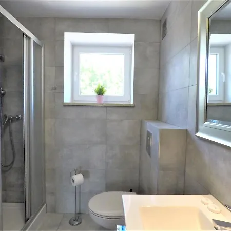 Daire Dobranoc - Wawer 2 Varşova